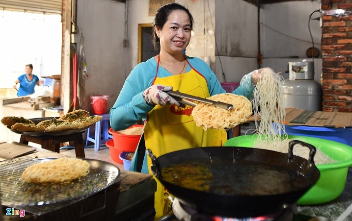 PIZZA HỦ TIẾU CẦN THƠ